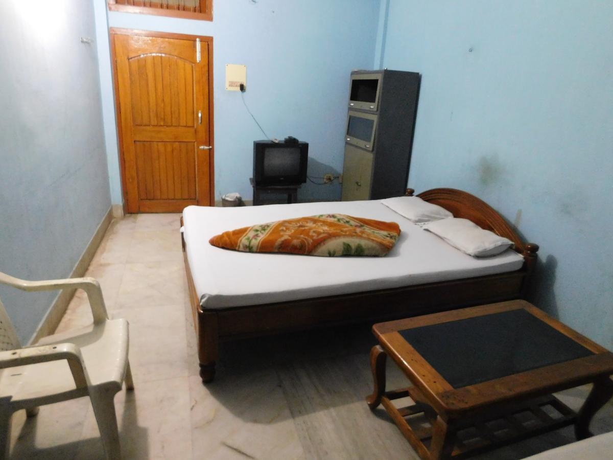 Dispur Lodge Guwahati Eksteriør bilde