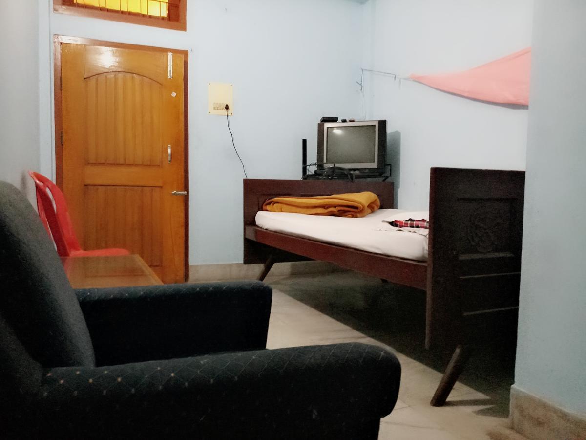Dispur Lodge Guwahati Eksteriør bilde