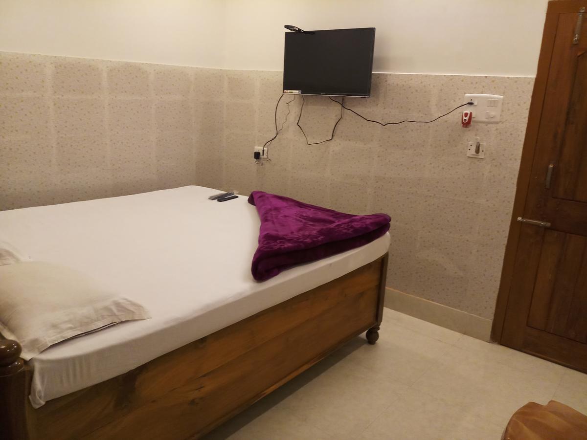 Dispur Lodge Guwahati Eksteriør bilde